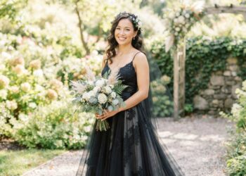 Brautkleid in Schwarz