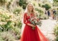Rotes Hochzeitskleid
